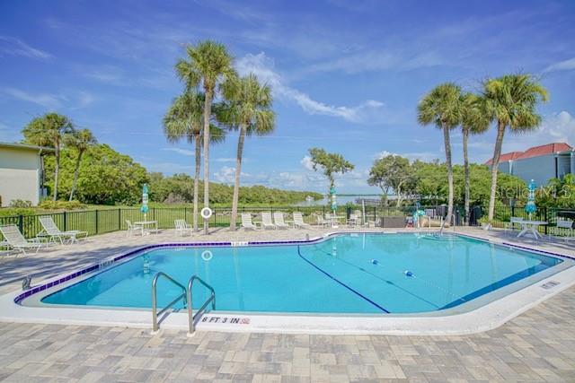 Image 11 of 15 For 749 Manatee Avenue