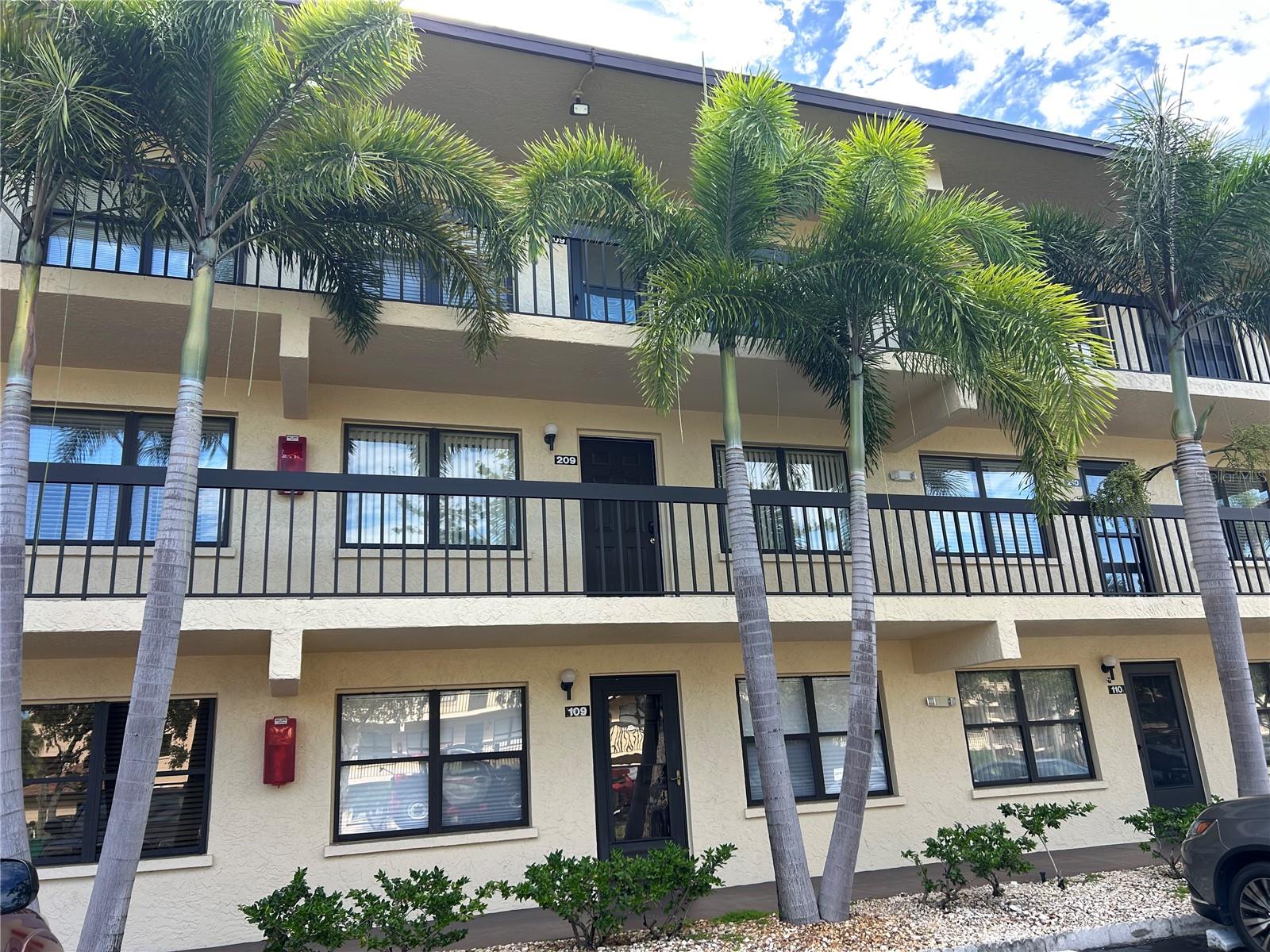 Details for 425 30th Avenue W C212, BRADENTON, FL 34205