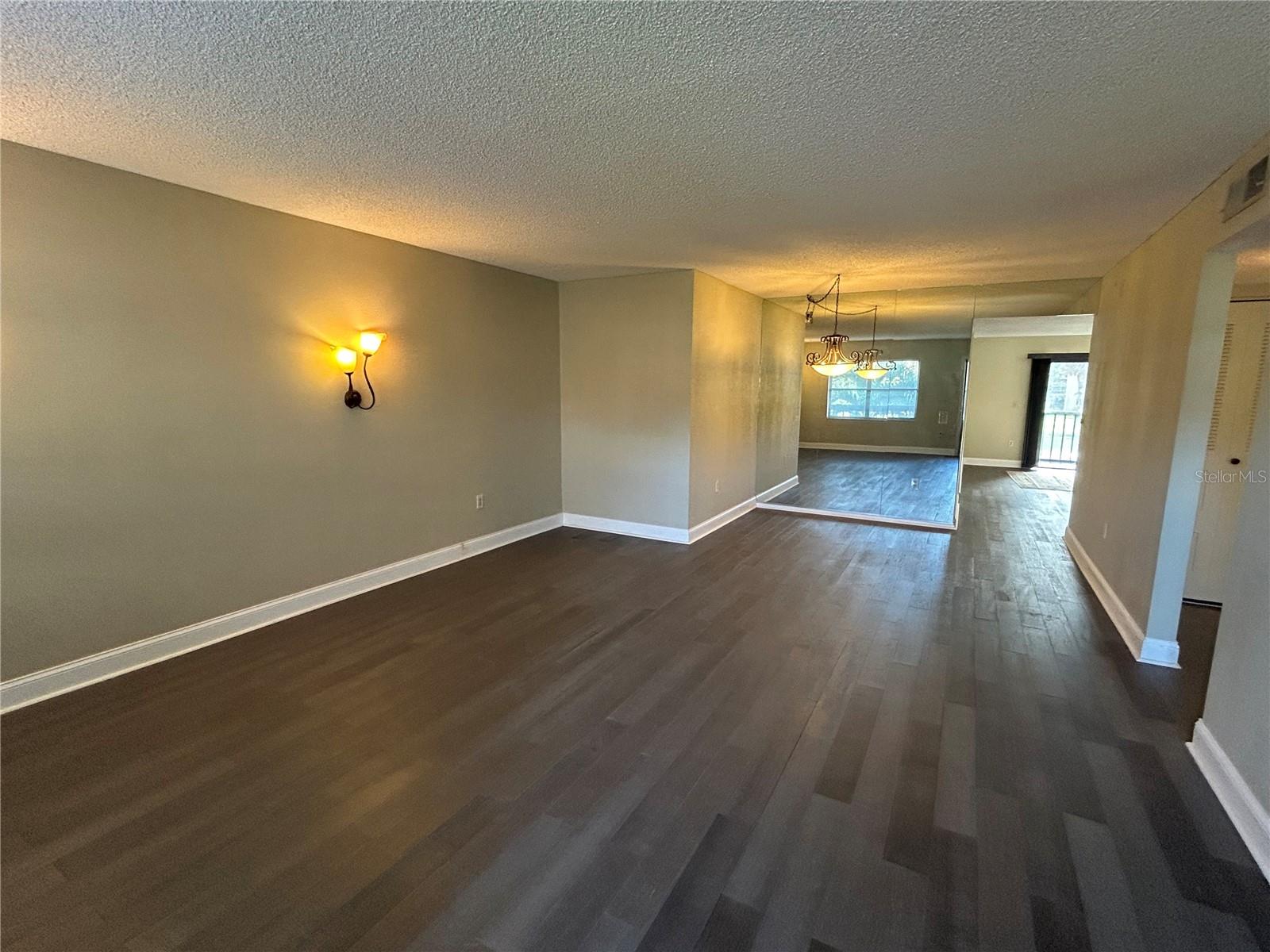 Image 6 of 23 For 425 30th Avenue W C212