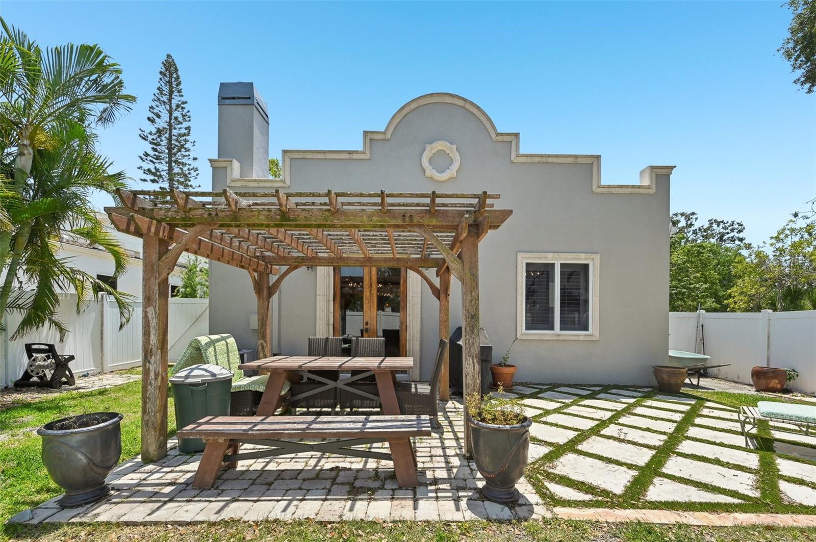 Image 15 of 15 For 2221 Bahia Vista Street