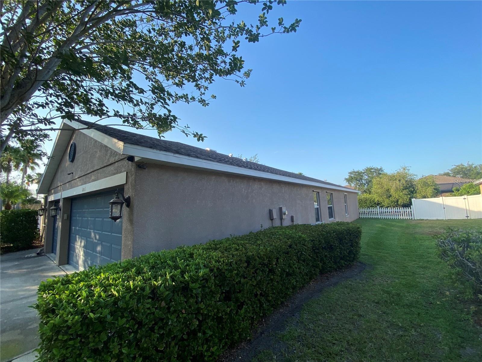 Image 3 of 39 For 6105 42nd Street Circle E