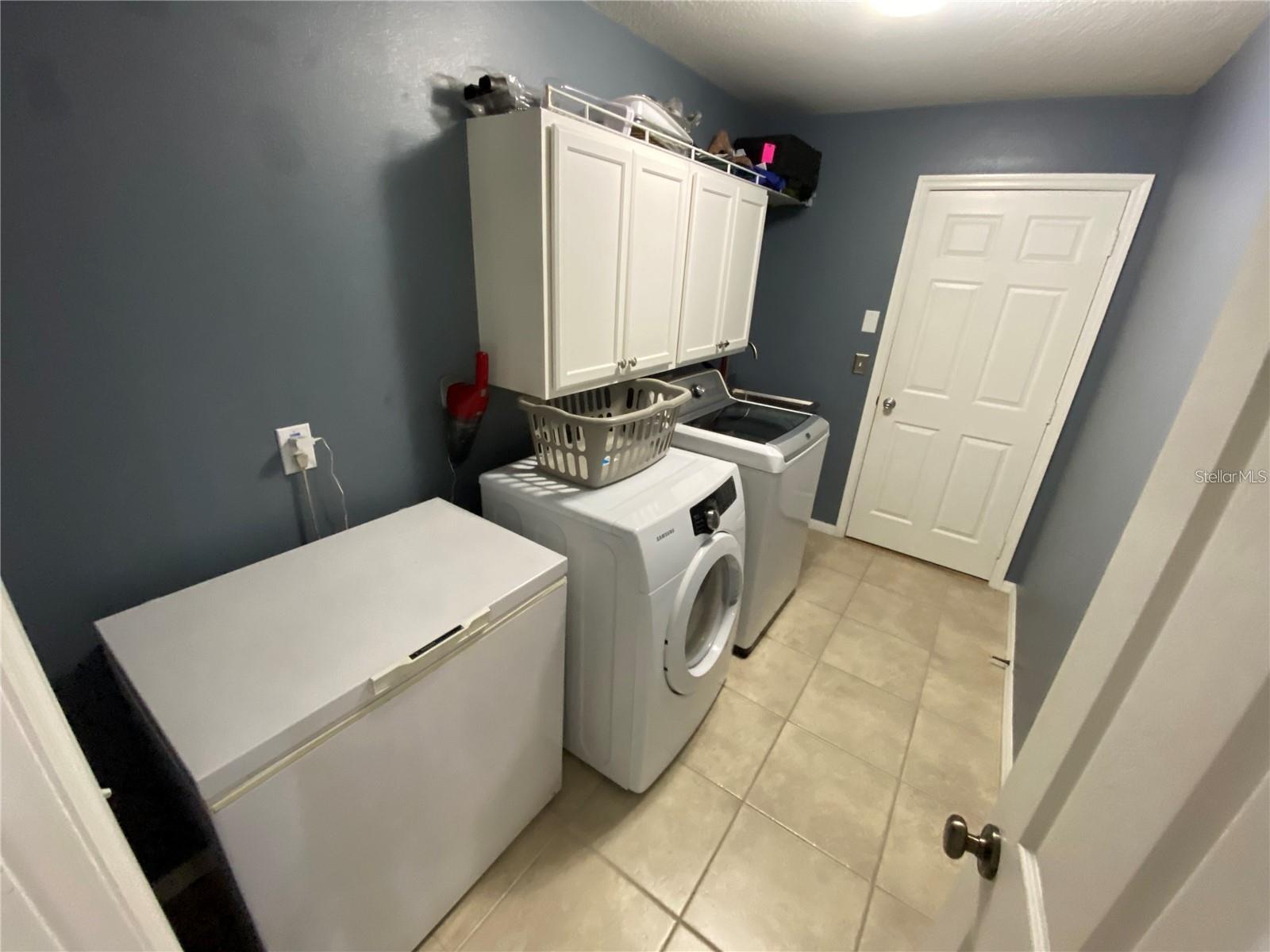 Image 31 of 39 For 6105 42nd Street Circle E