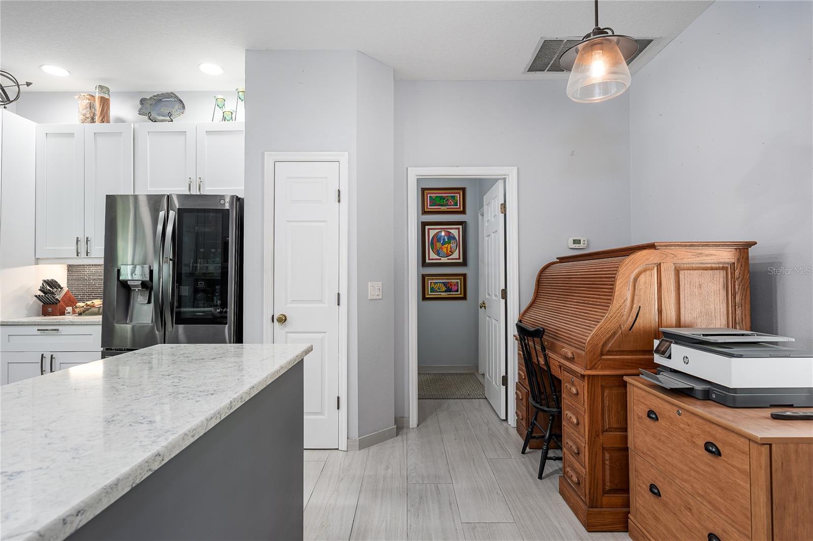 Image 17 of 57 For 144 41st Circle E