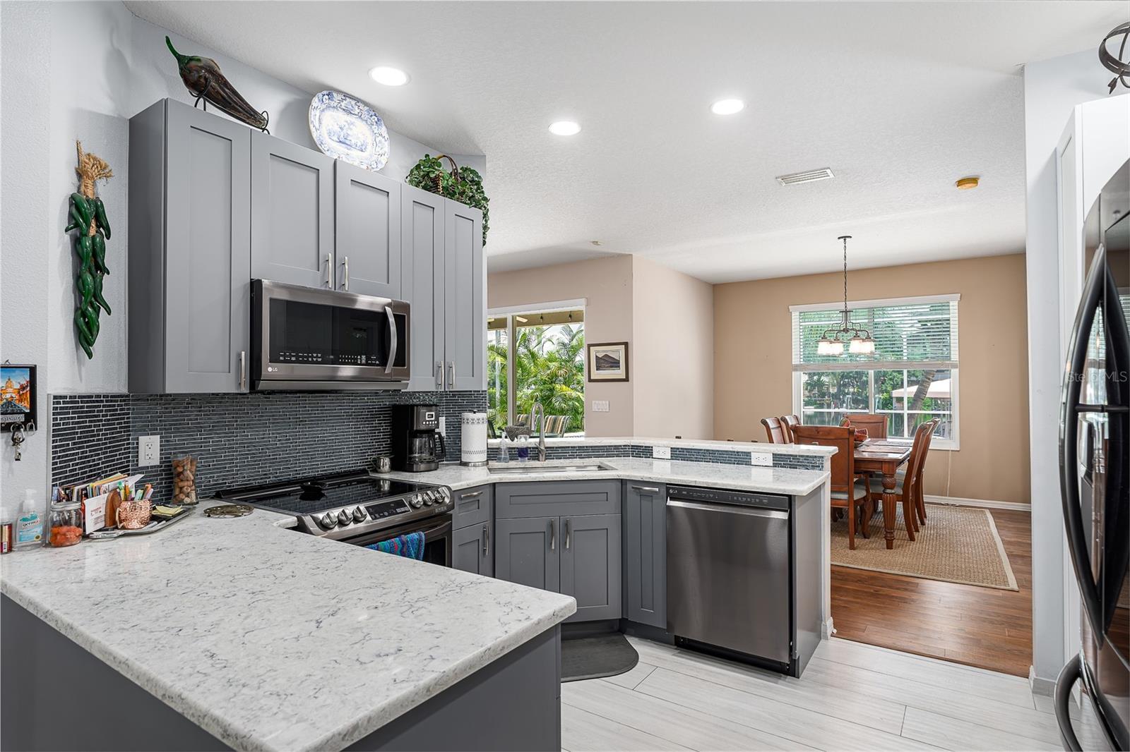 Image 18 of 57 For 144 41st Circle E