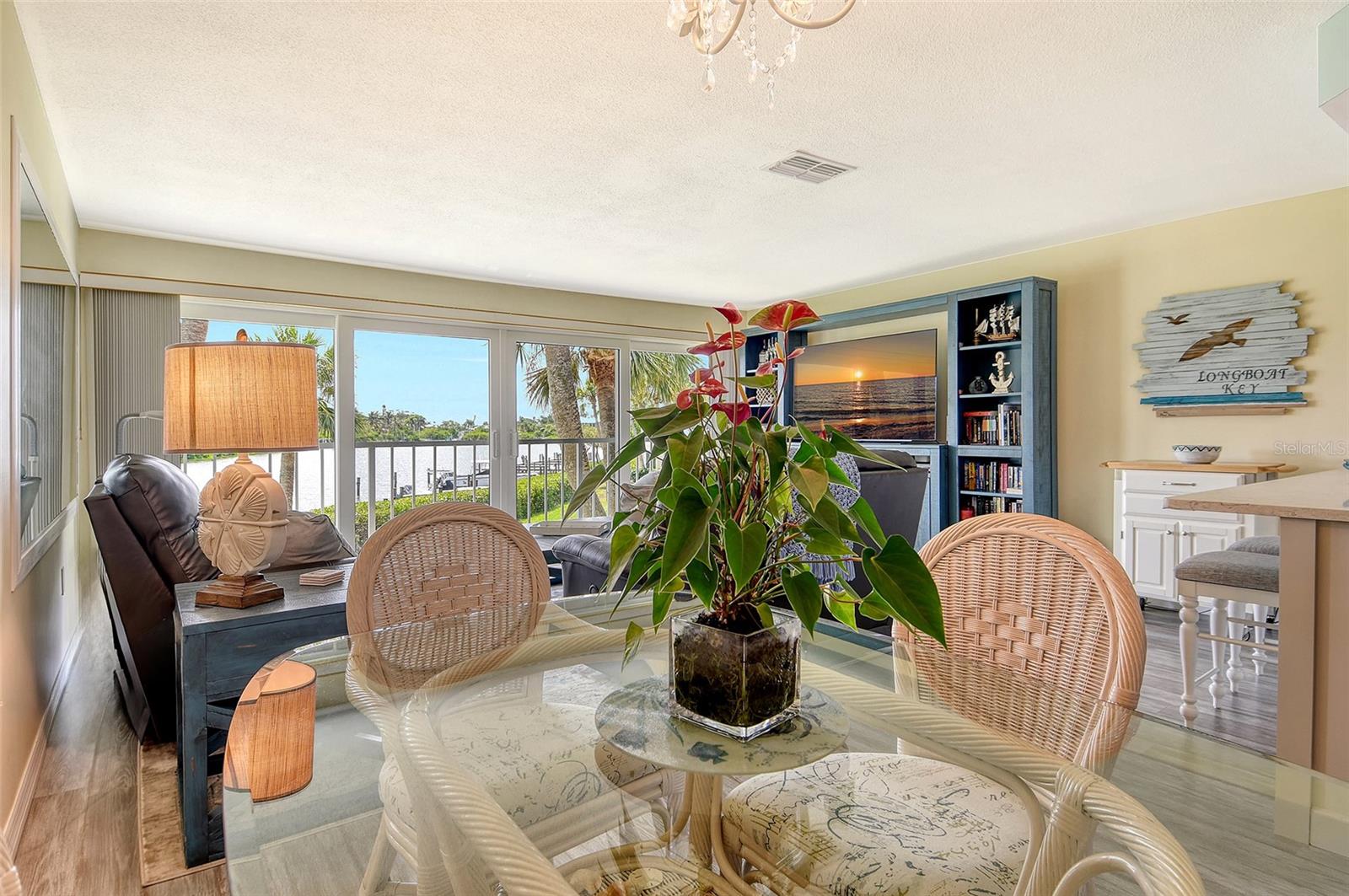 Image 14 of 60 For 6800 Gulf Of Mexico Drive  203