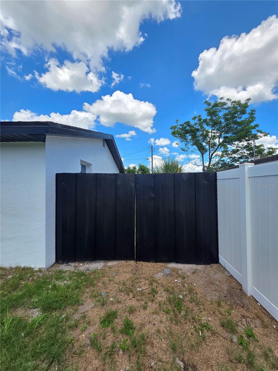 Image 43 of 47 For 6017 Clifton Street