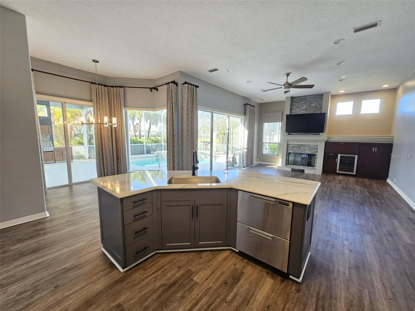Image 8 of 29 For 7114 River Club Boulevard