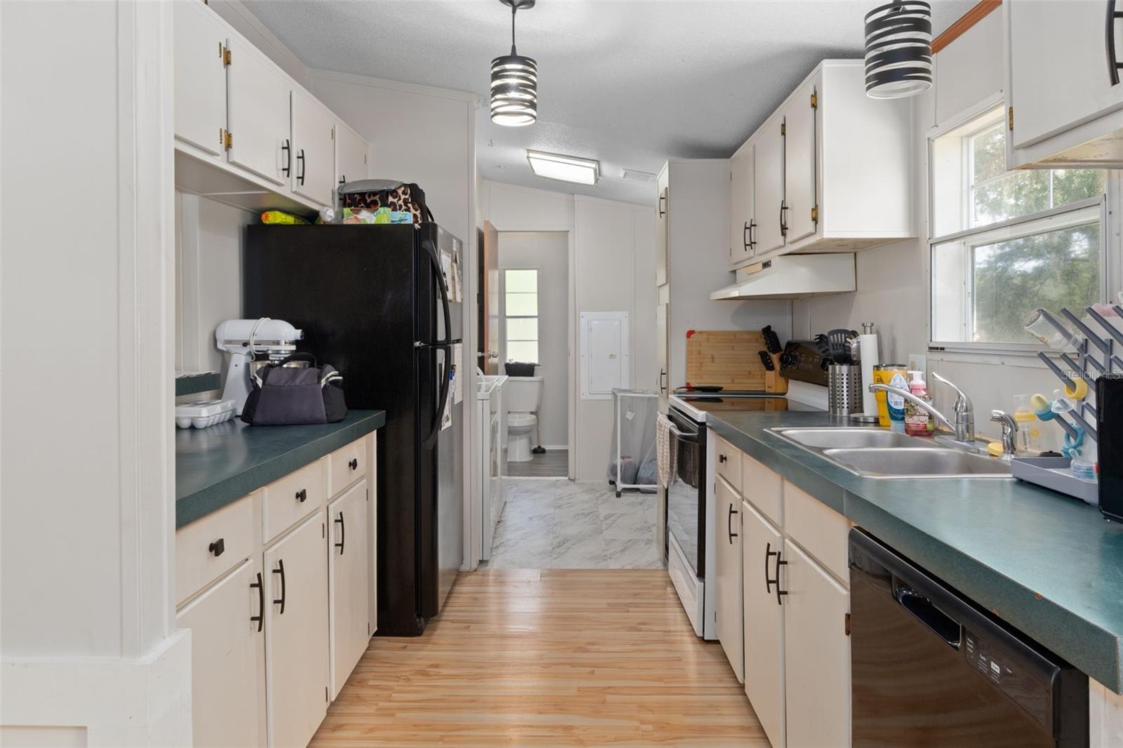 Image 11 of 27 For 4350 Songbird Drive