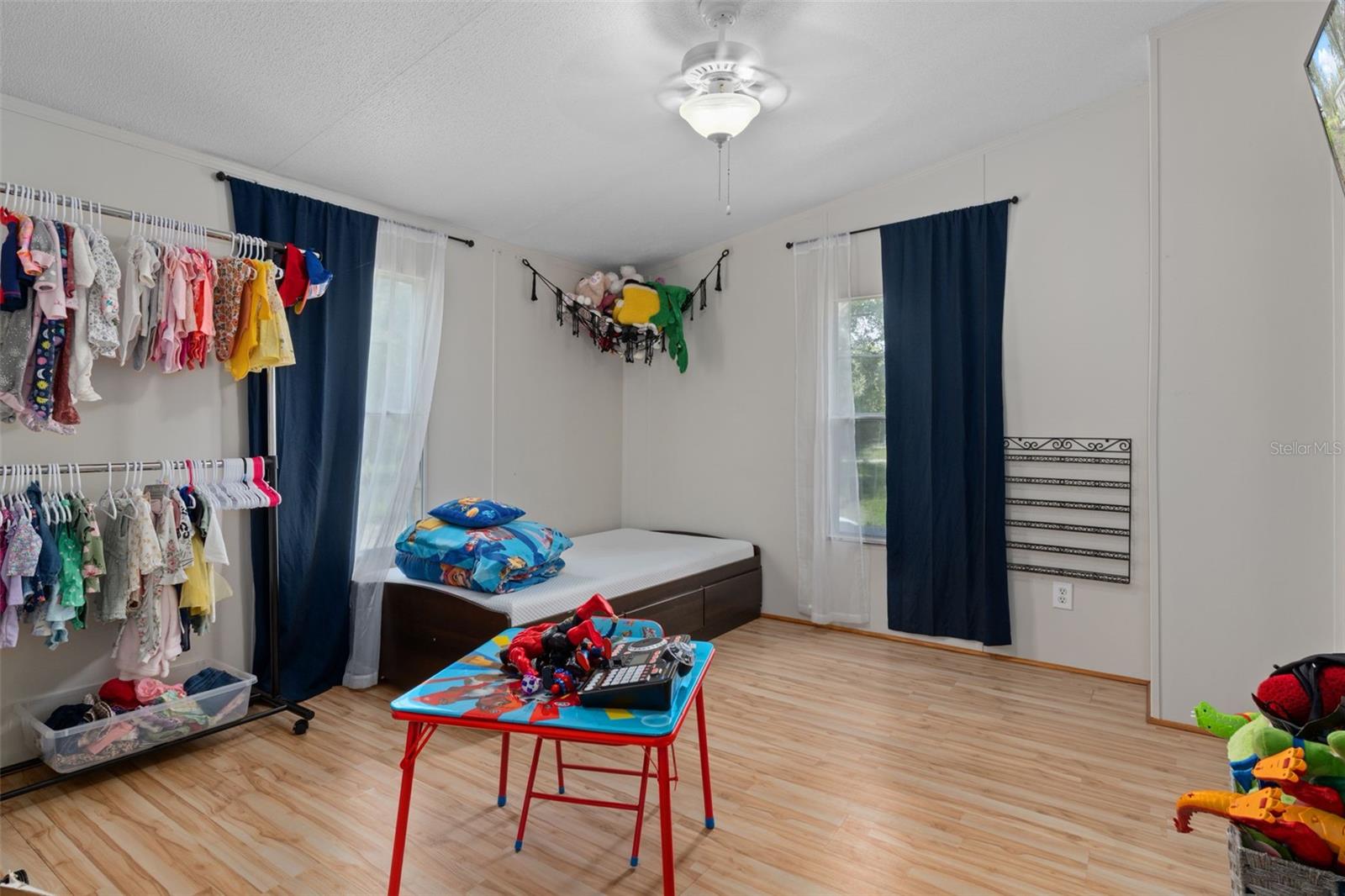 Image 18 of 27 For 4350 Songbird Drive