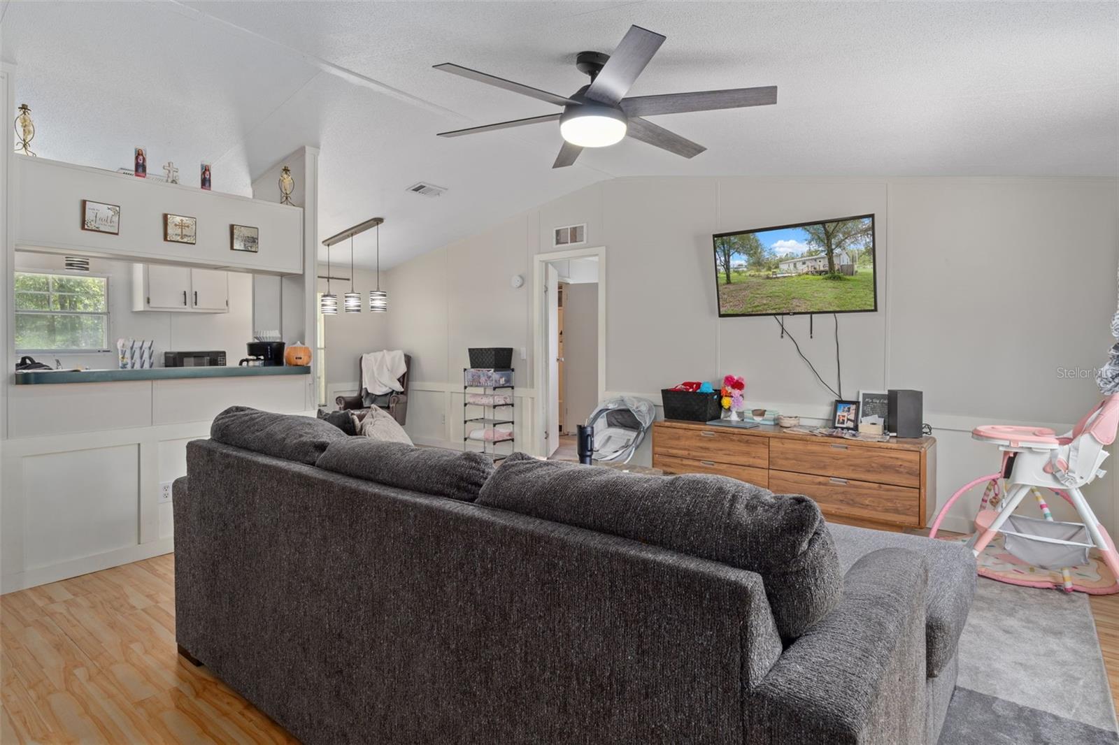 Image 6 of 27 For 4350 Songbird Drive