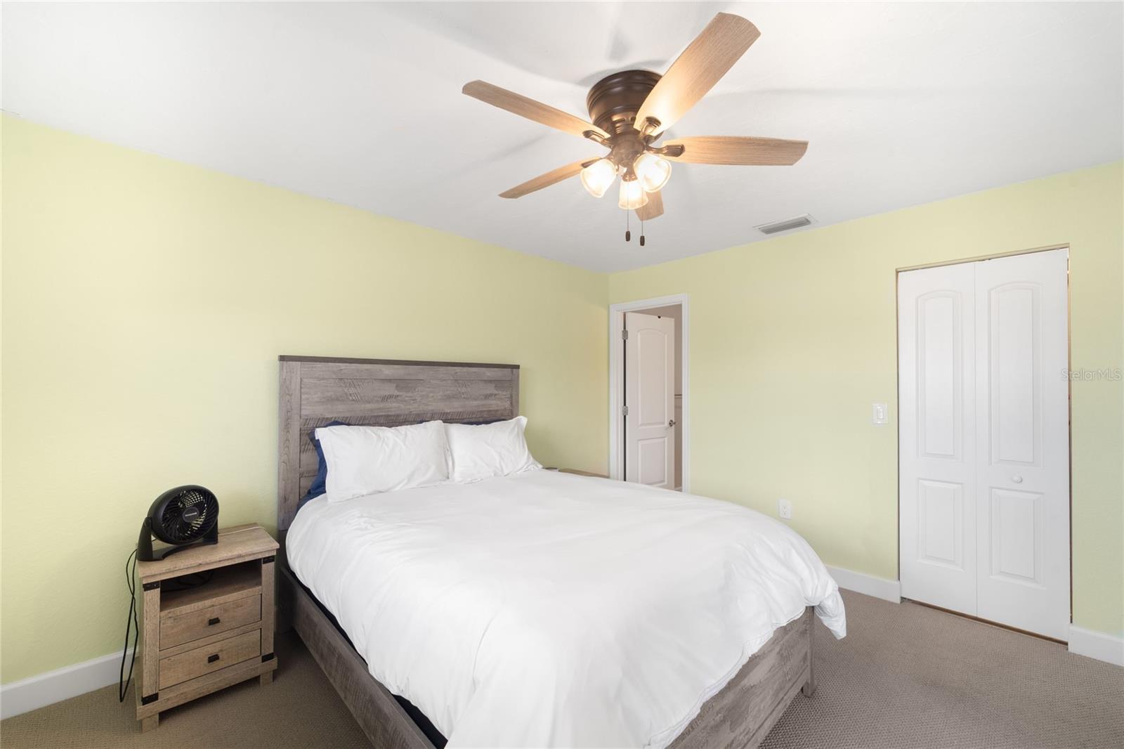 Image 14 of 24 For 7291 Cloister Drive 222