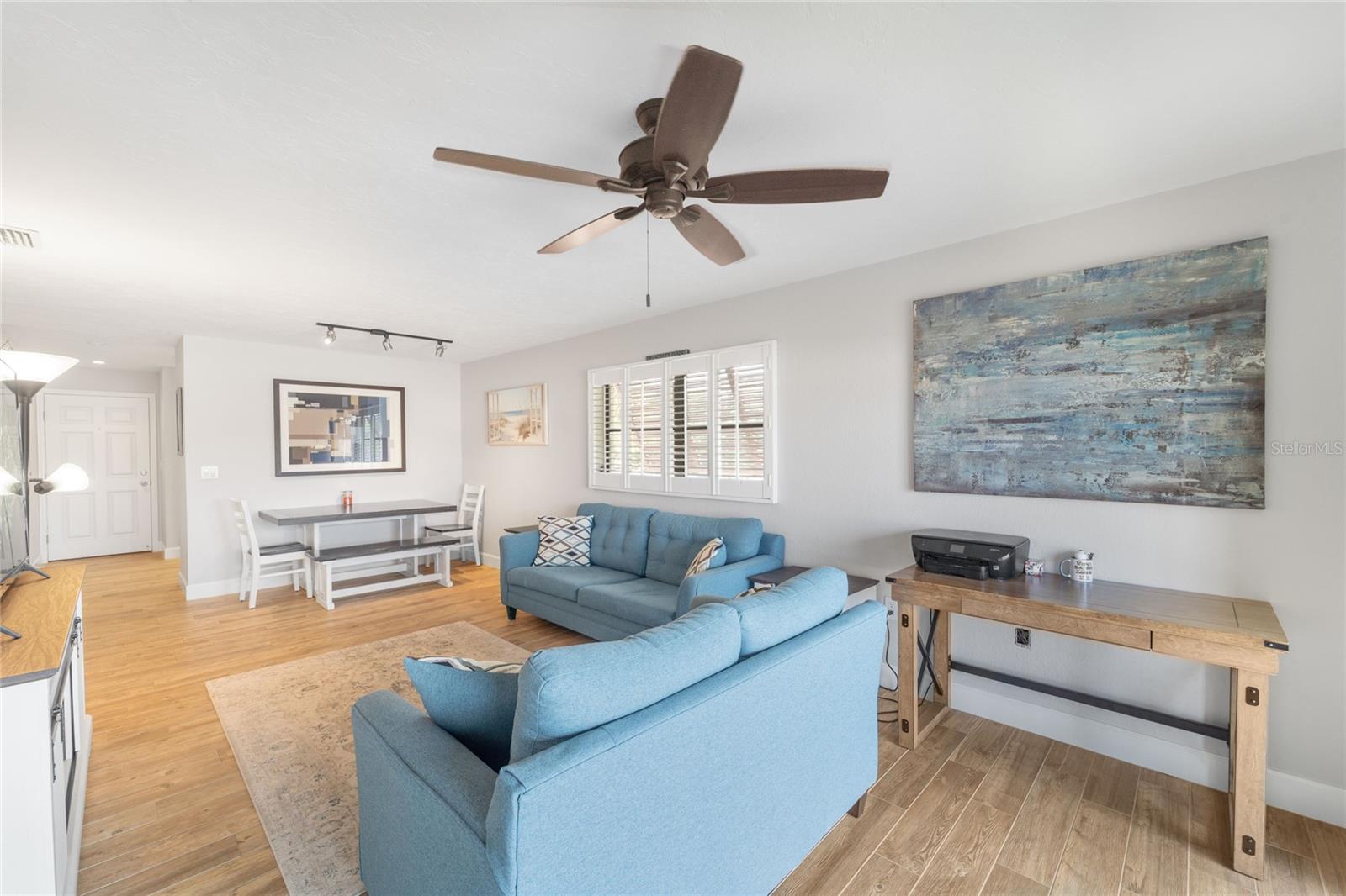 Image 7 of 24 For 7291 Cloister Drive 222