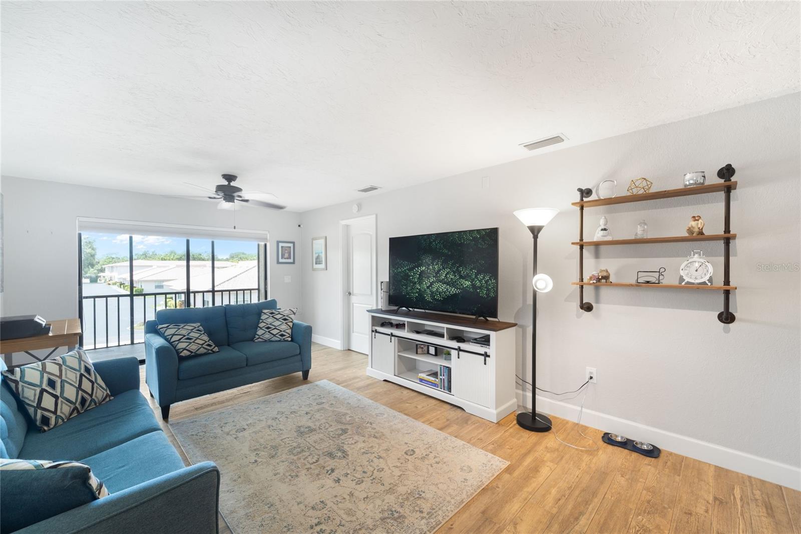 Image 9 of 24 For 7291 Cloister Drive 222