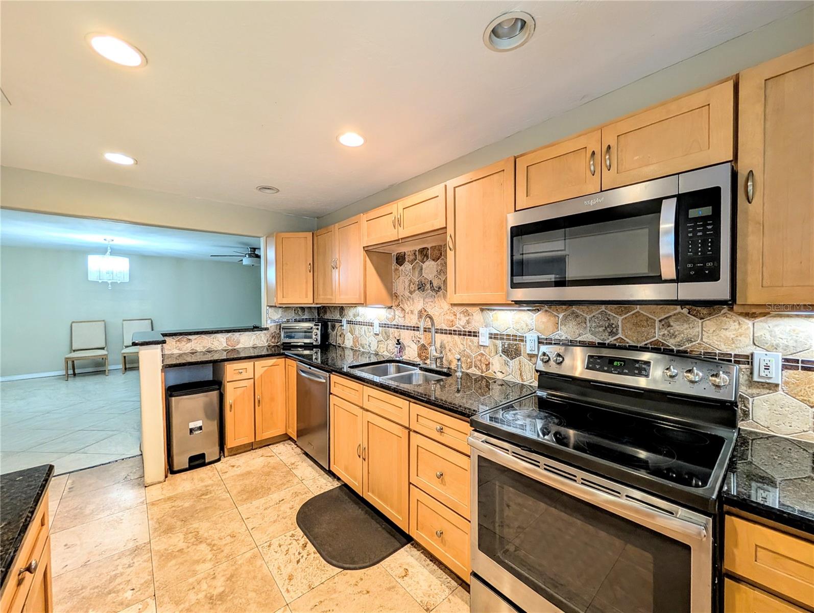 Image 13 of 31 For 5104 29th Street W