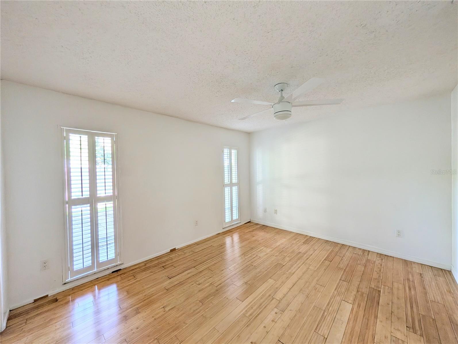 Image 21 of 31 For 5104 29th Street W