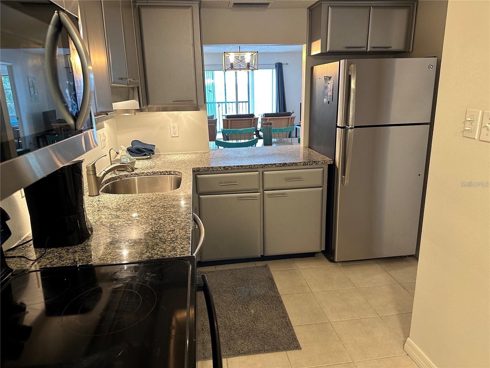 Image 4 of 9 For 3700 Osprey Avenue 219