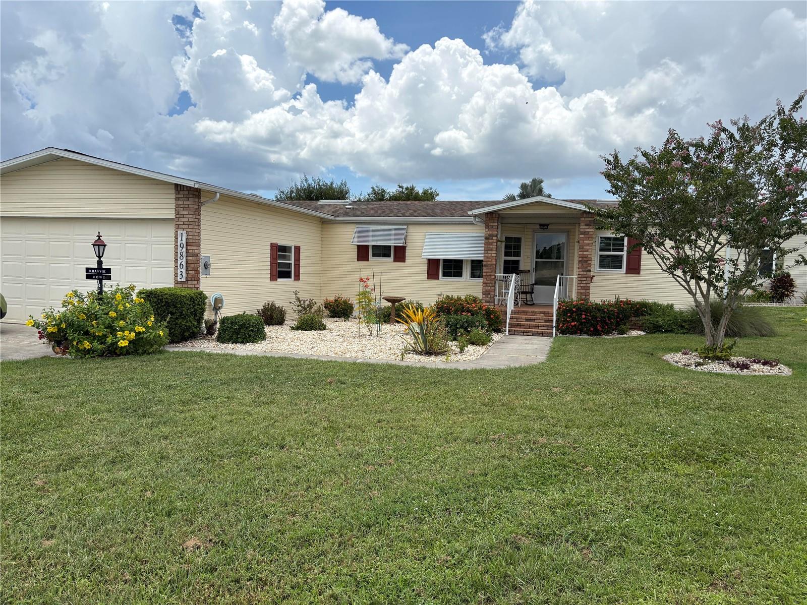 Image 2 of 34 For 19863 Eagle Trace Court