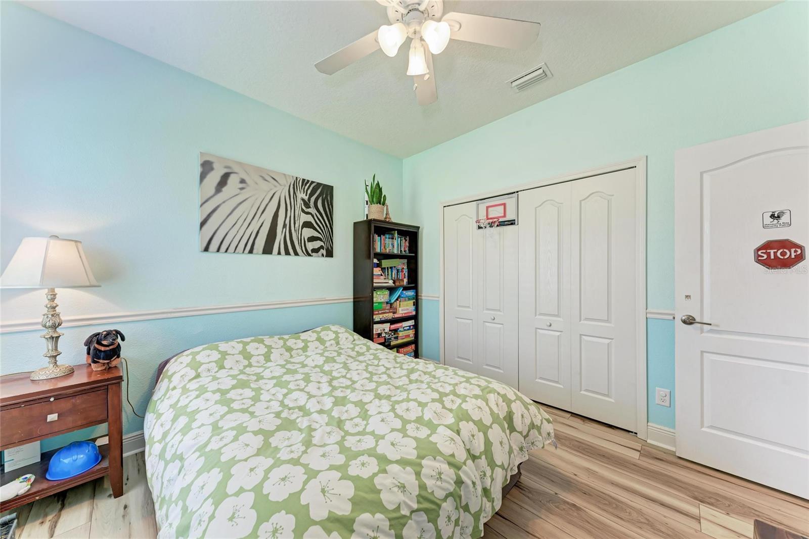 Image 33 of 56 For 12051 Forest Park Circle
