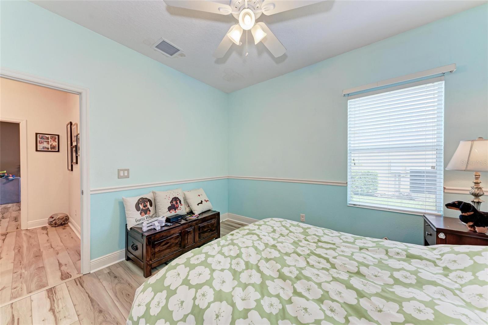 Image 34 of 56 For 12051 Forest Park Circle