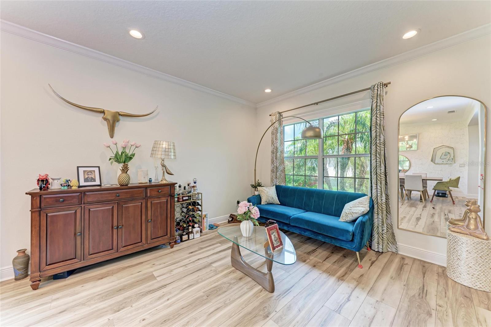 Image 8 of 56 For 12051 Forest Park Circle