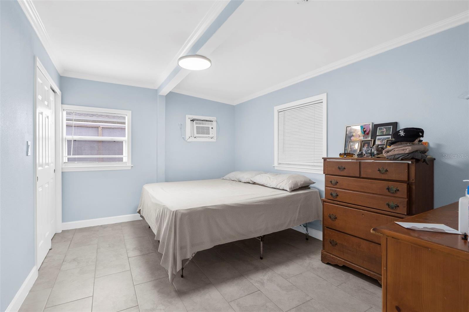 Image 35 of 39 For 1923 45th Street Court E