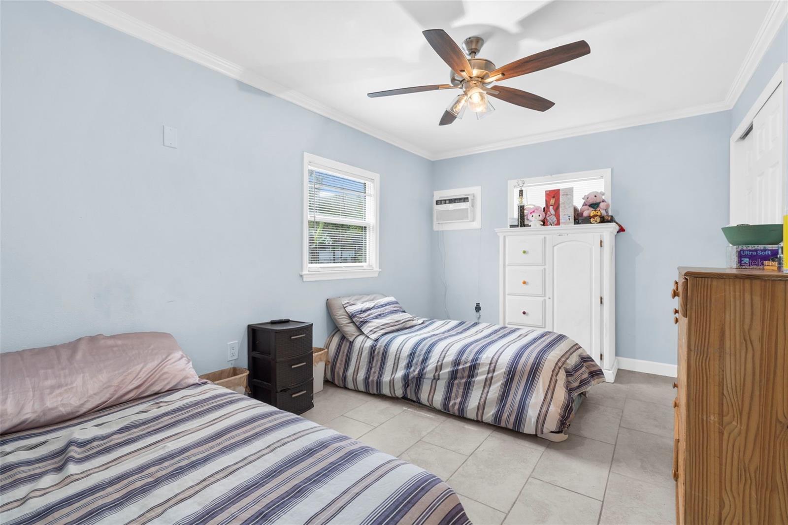 Image 38 of 39 For 1923 45th Street Court E