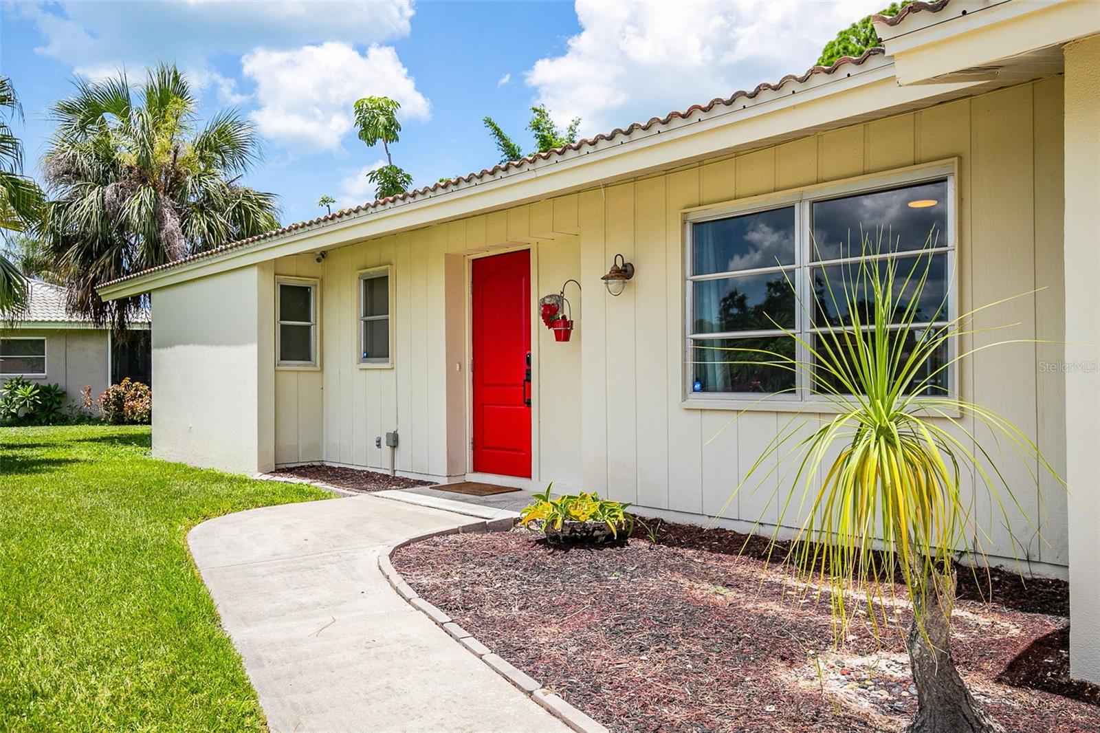 Details for 7460 Mariana Drive, SARASOTA, FL 34231