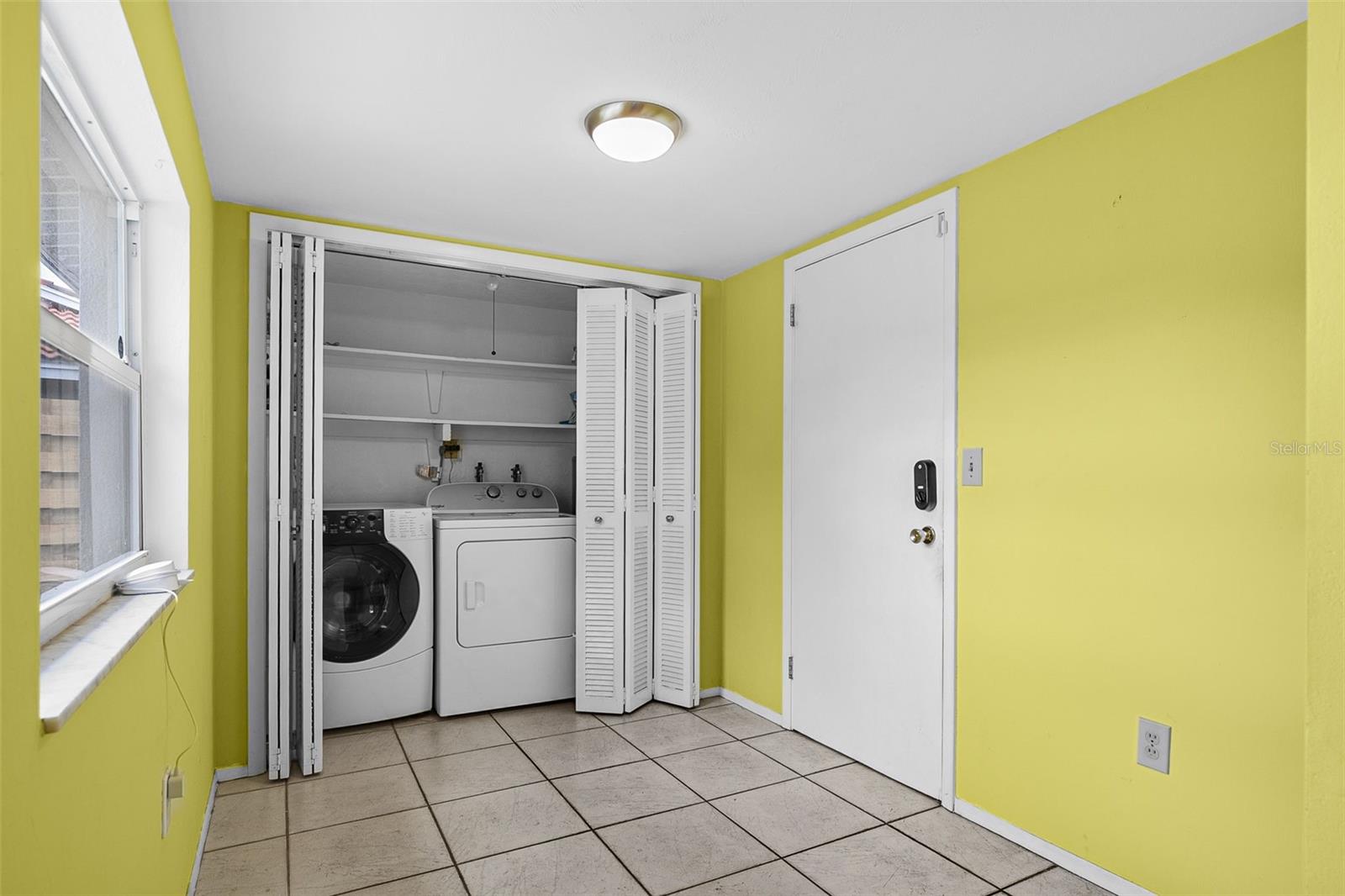 Image 18 of 44 For 7460 Mariana Drive