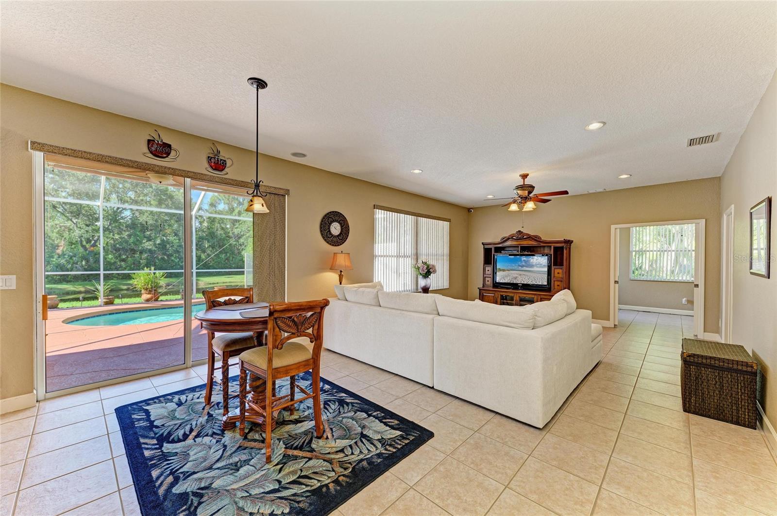 Image 11 of 59 For 3910 61st Drive
