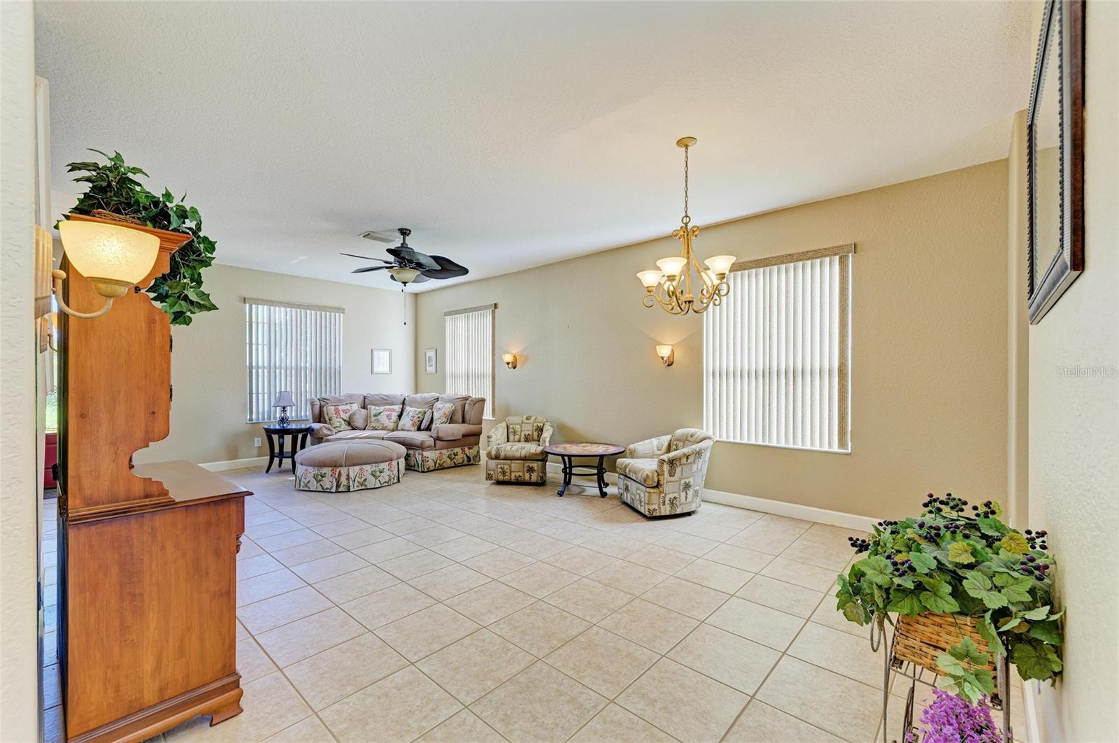 Image 20 of 59 For 3910 61st Drive