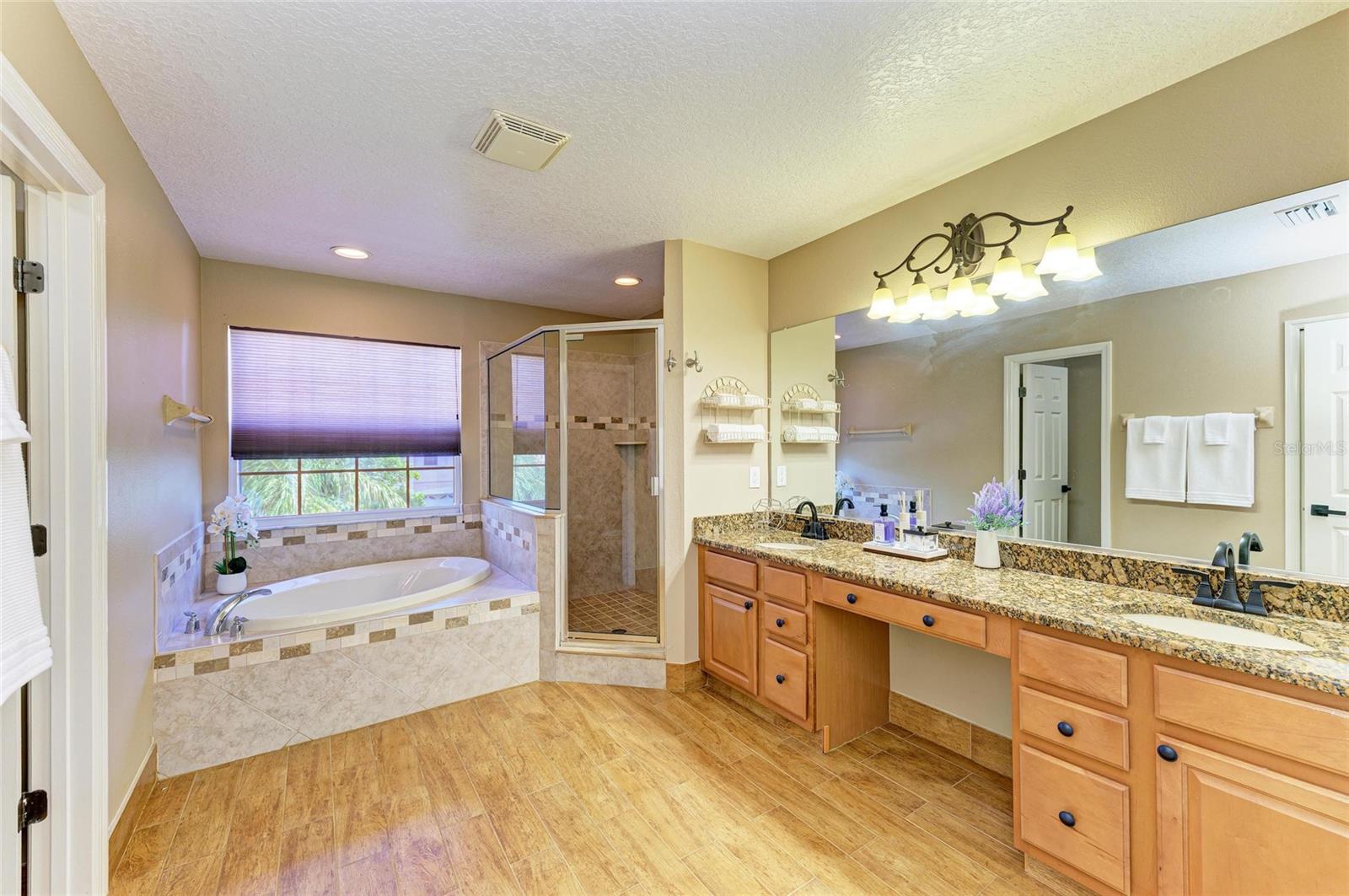 Image 31 of 59 For 3910 61st Drive