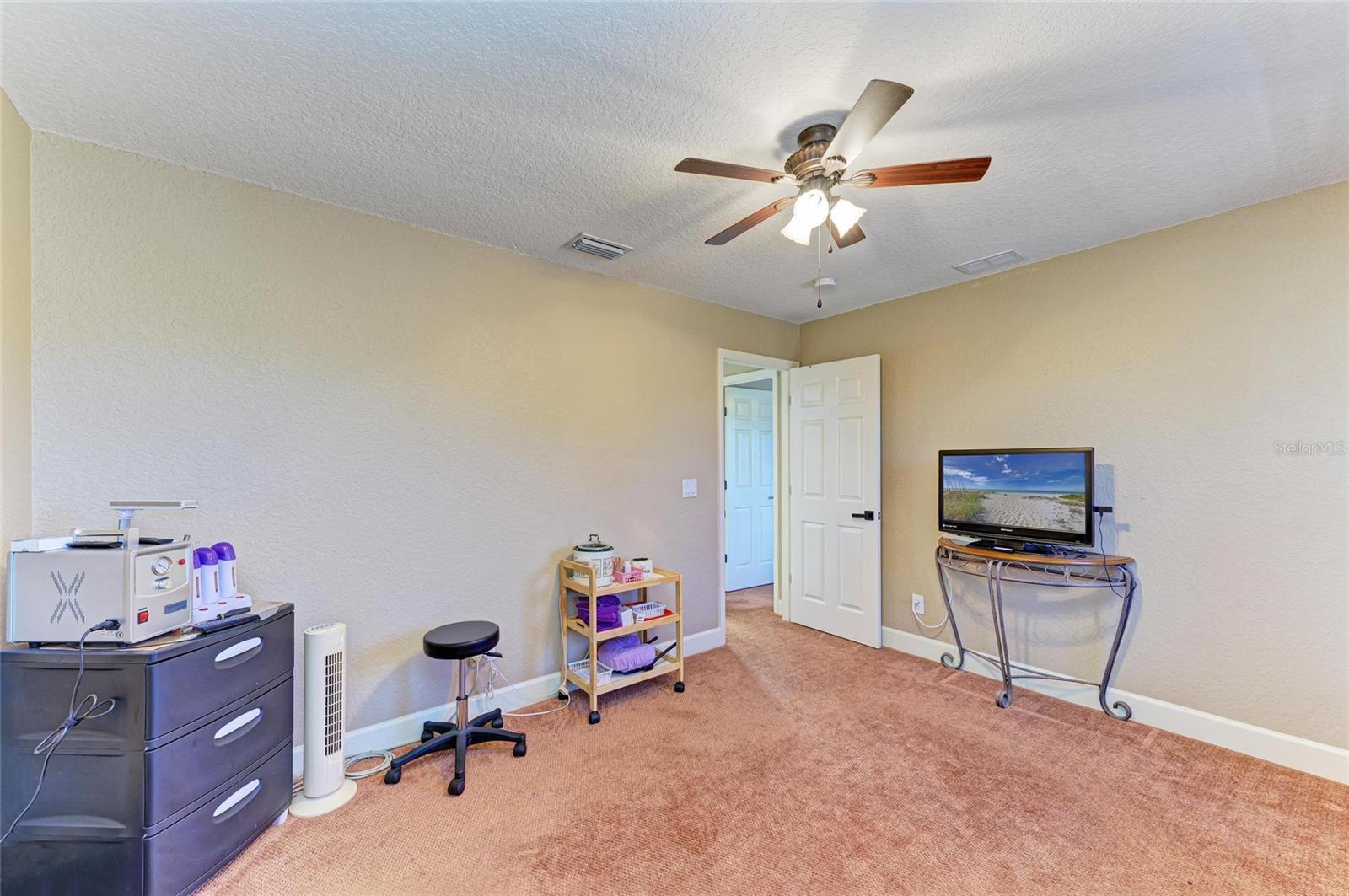 Image 36 of 59 For 3910 61st Drive