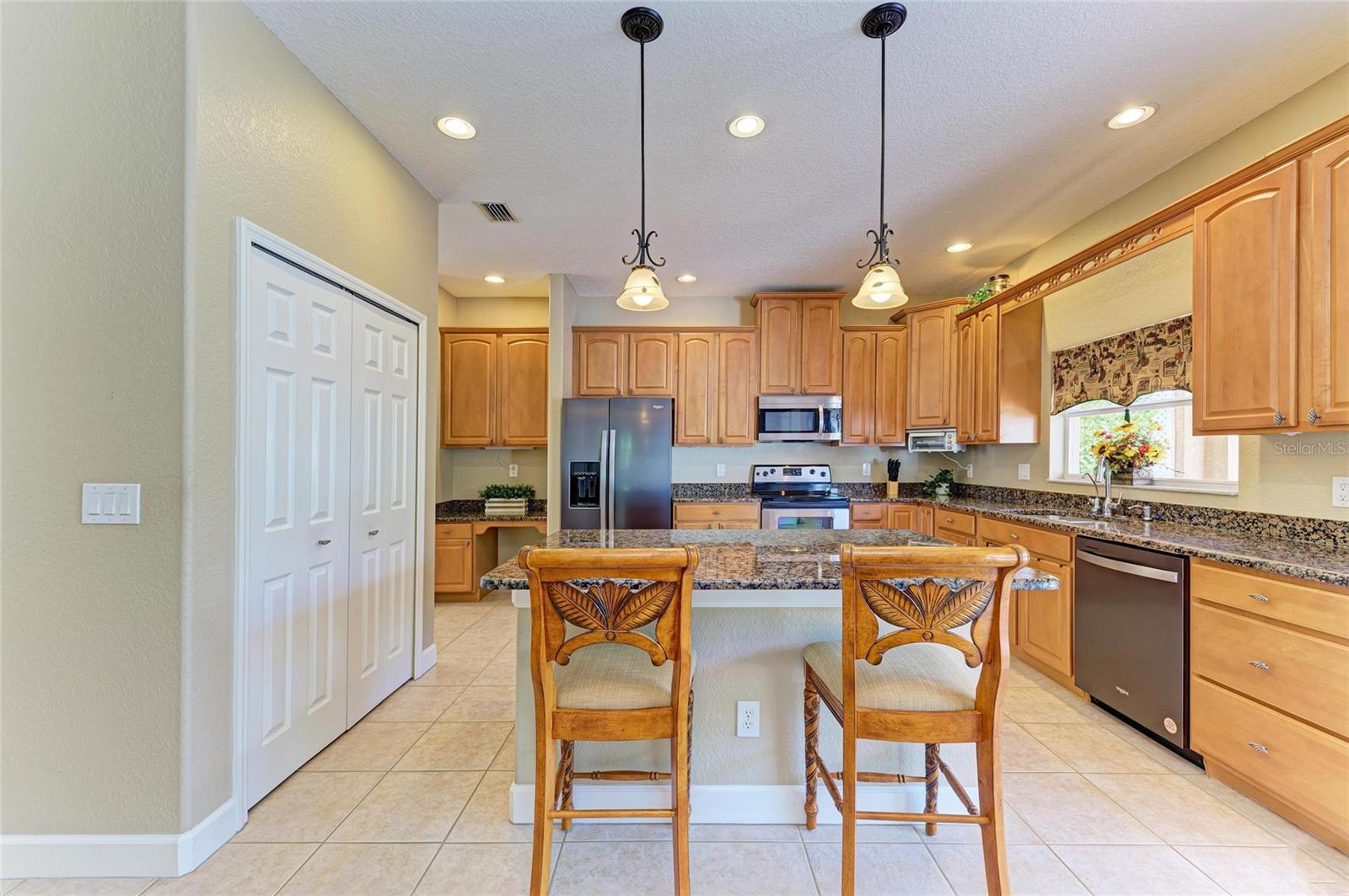 Image 8 of 59 For 3910 61st Drive