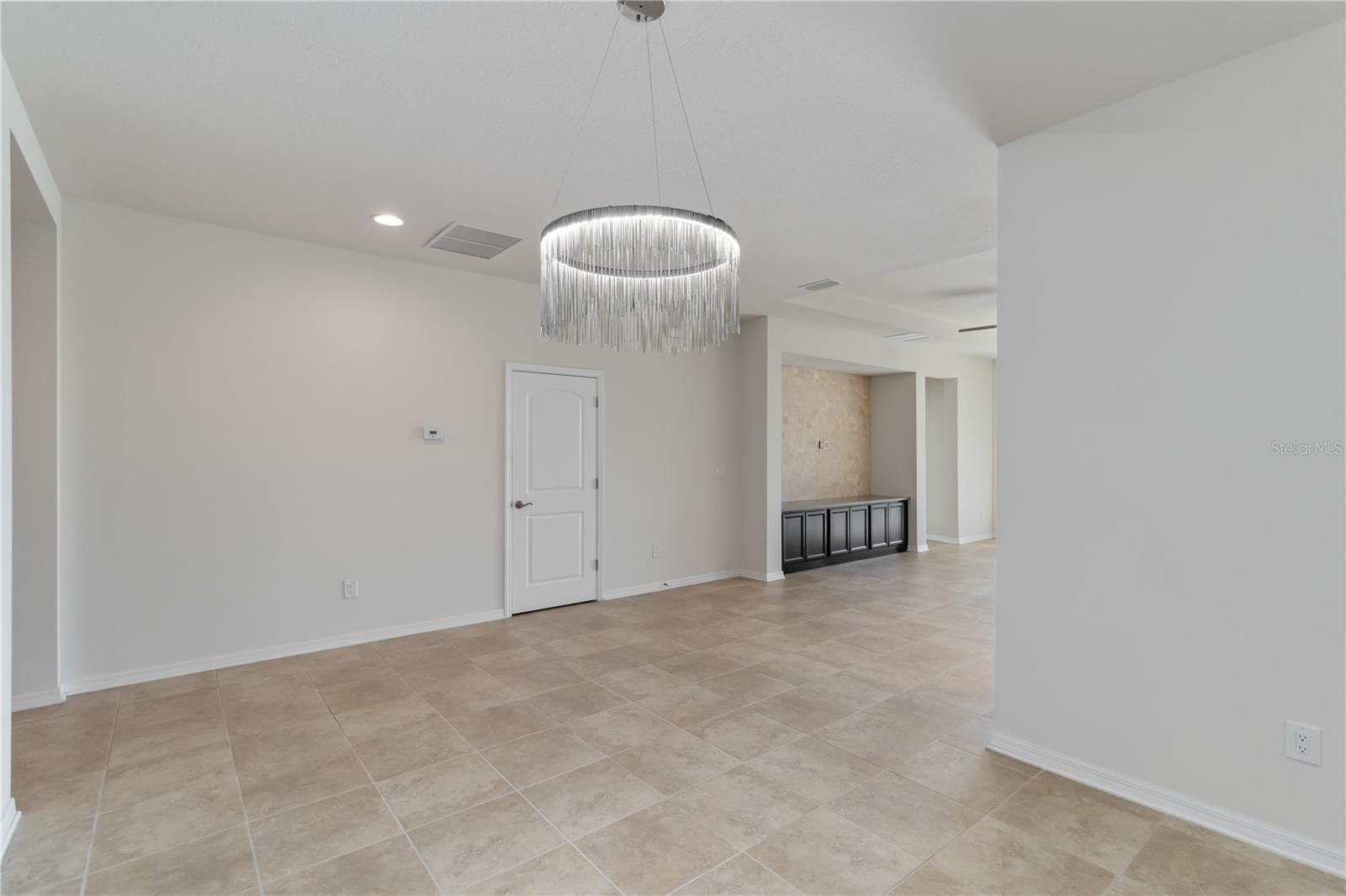 Image 27 of 40 For 7499 Aguila Drive