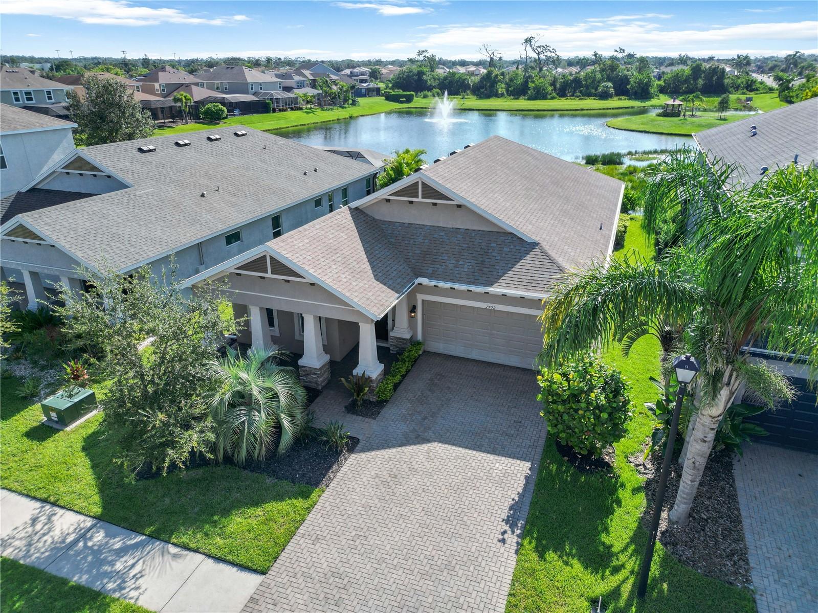 Image 6 of 40 For 7499 Aguila Drive