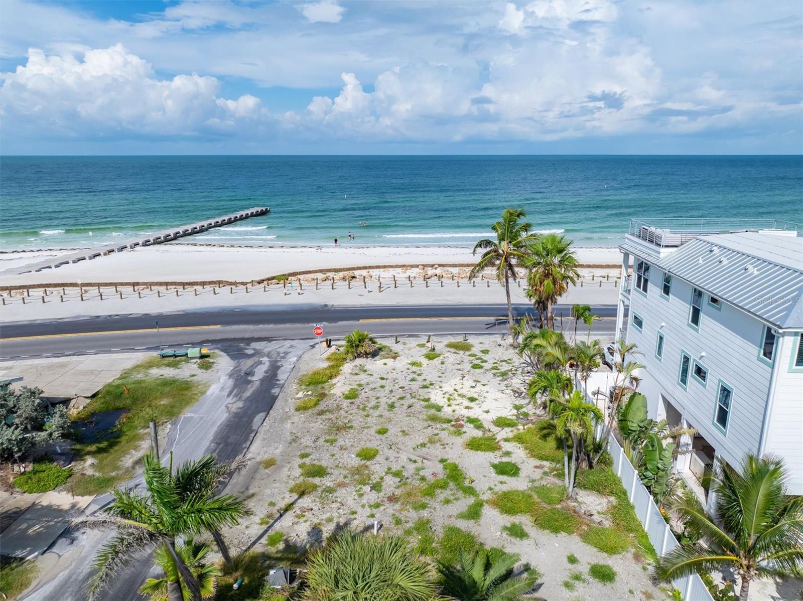 Image 3 of 16 For 1207 Gulf Drive S