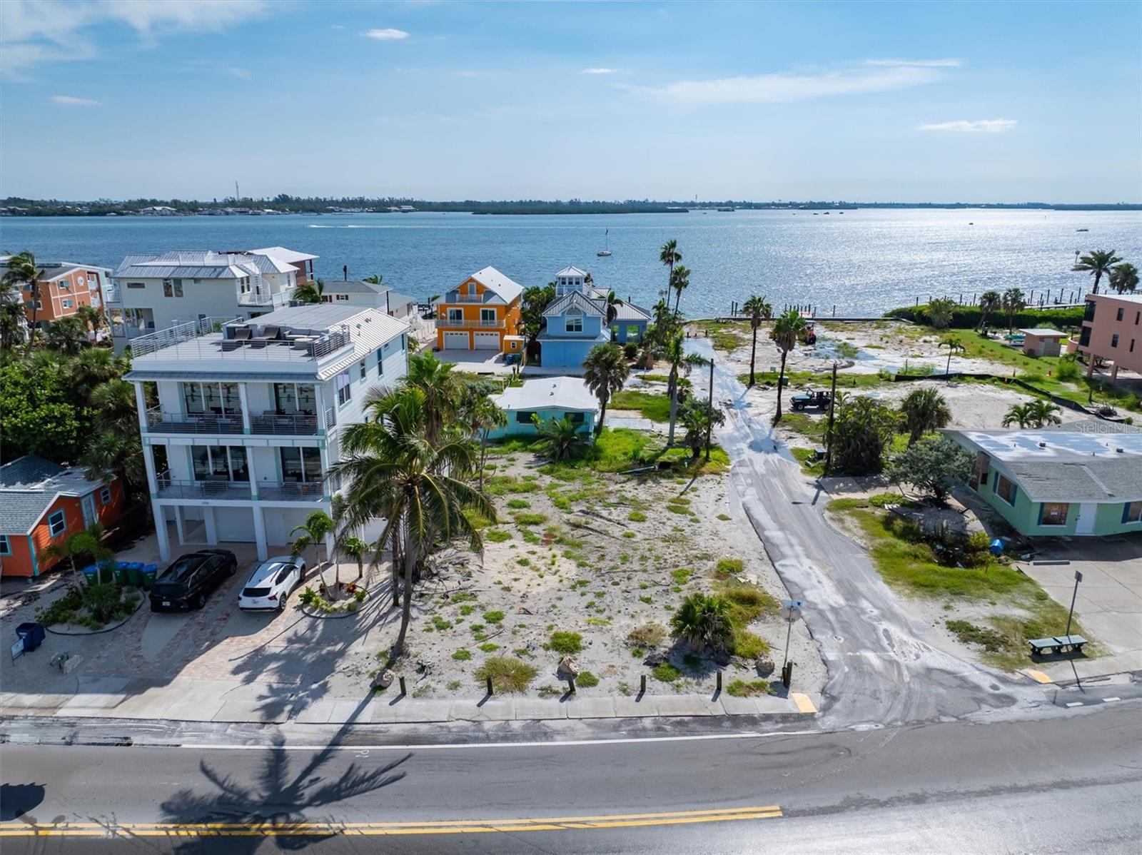 Image 6 of 16 For 1207 Gulf Drive S