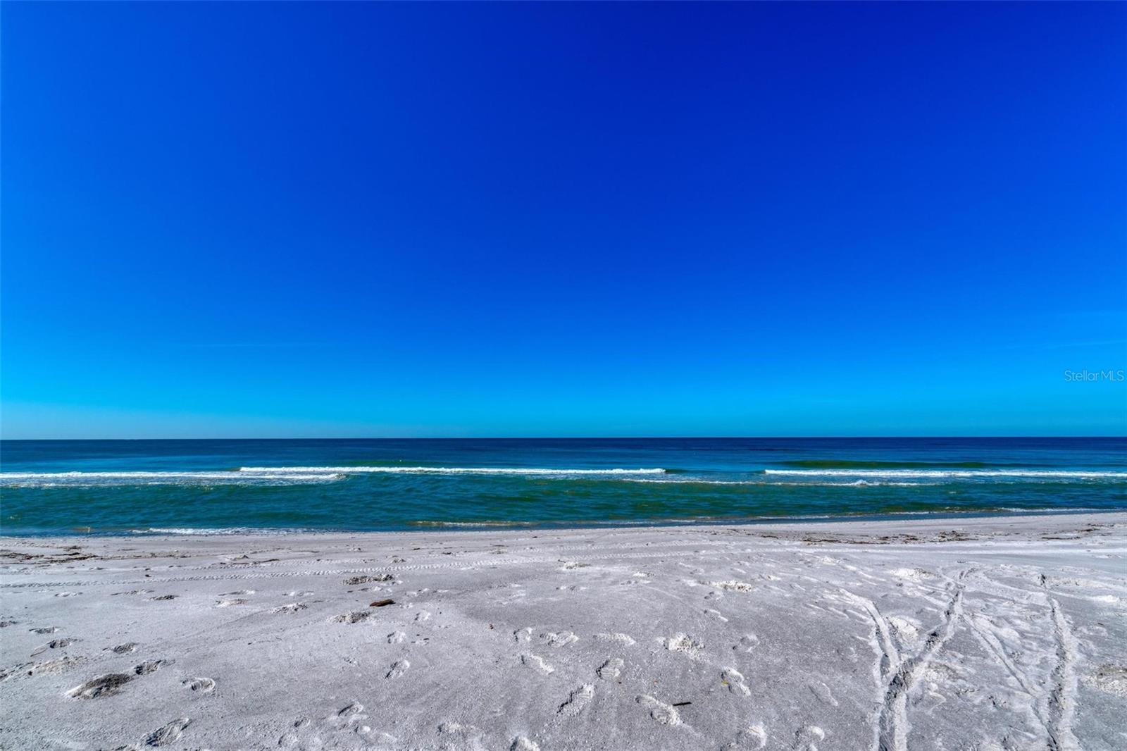 Image 29 of 41 For 3802 Gulf Of Mexico Drive A107