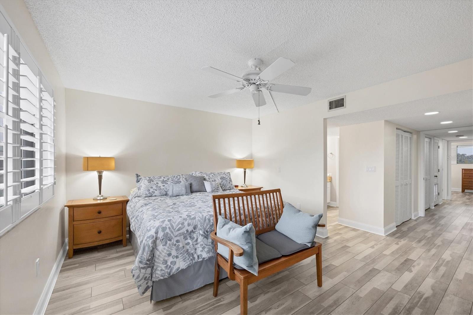 Image 25 of 56 For 601 Islamorada Boulevard 22b