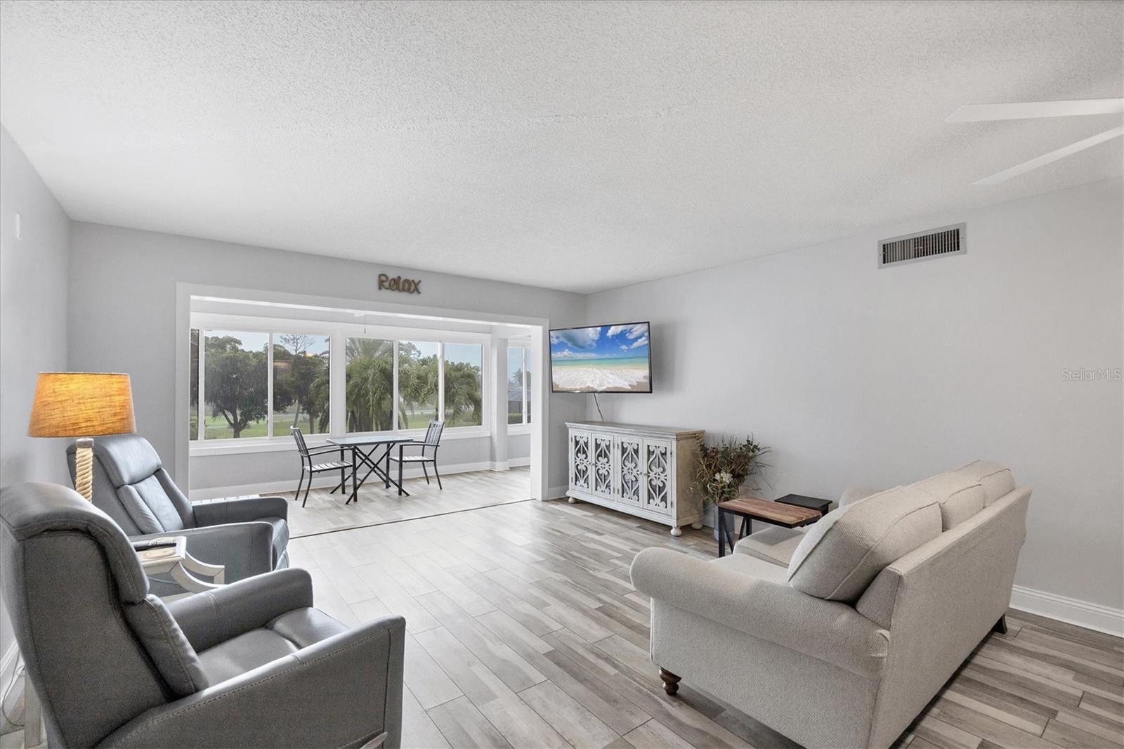 Image 5 of 56 For 601 Islamorada Boulevard 22b