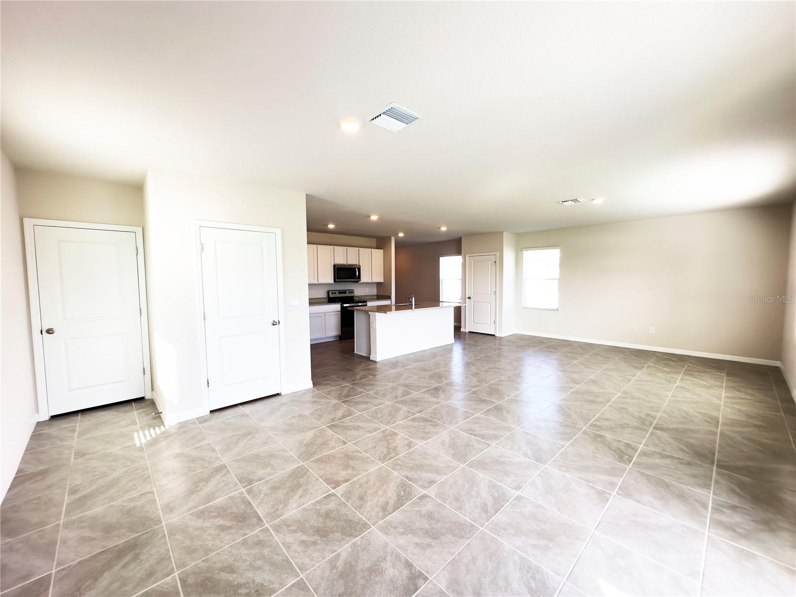 Image 6 of 38 For 16904 Yard Spring Drive