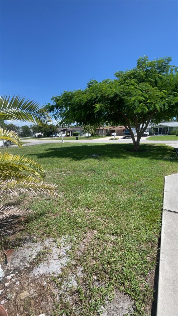 Image 2 of 26 For 230 Fray Street