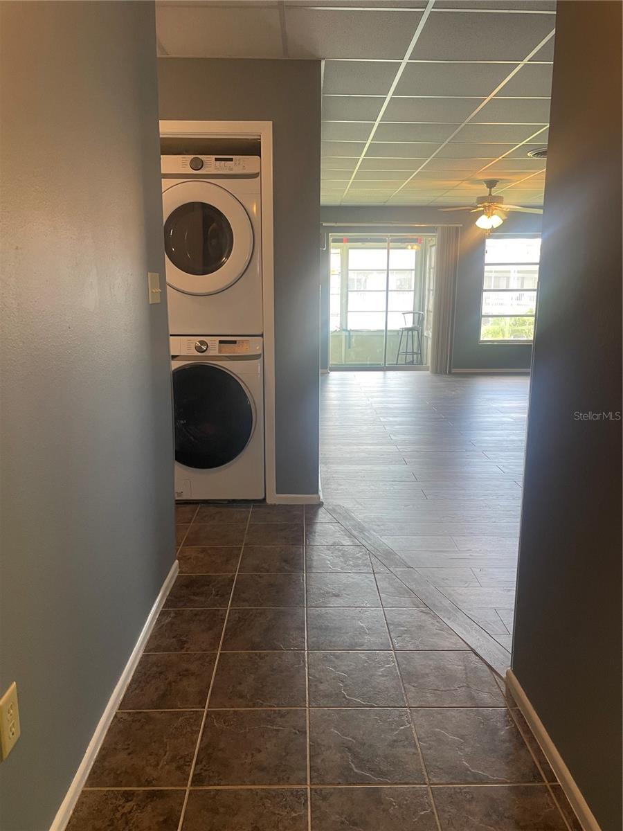 Image 3 of 21 For 3106 Harbor Boulevard 4b