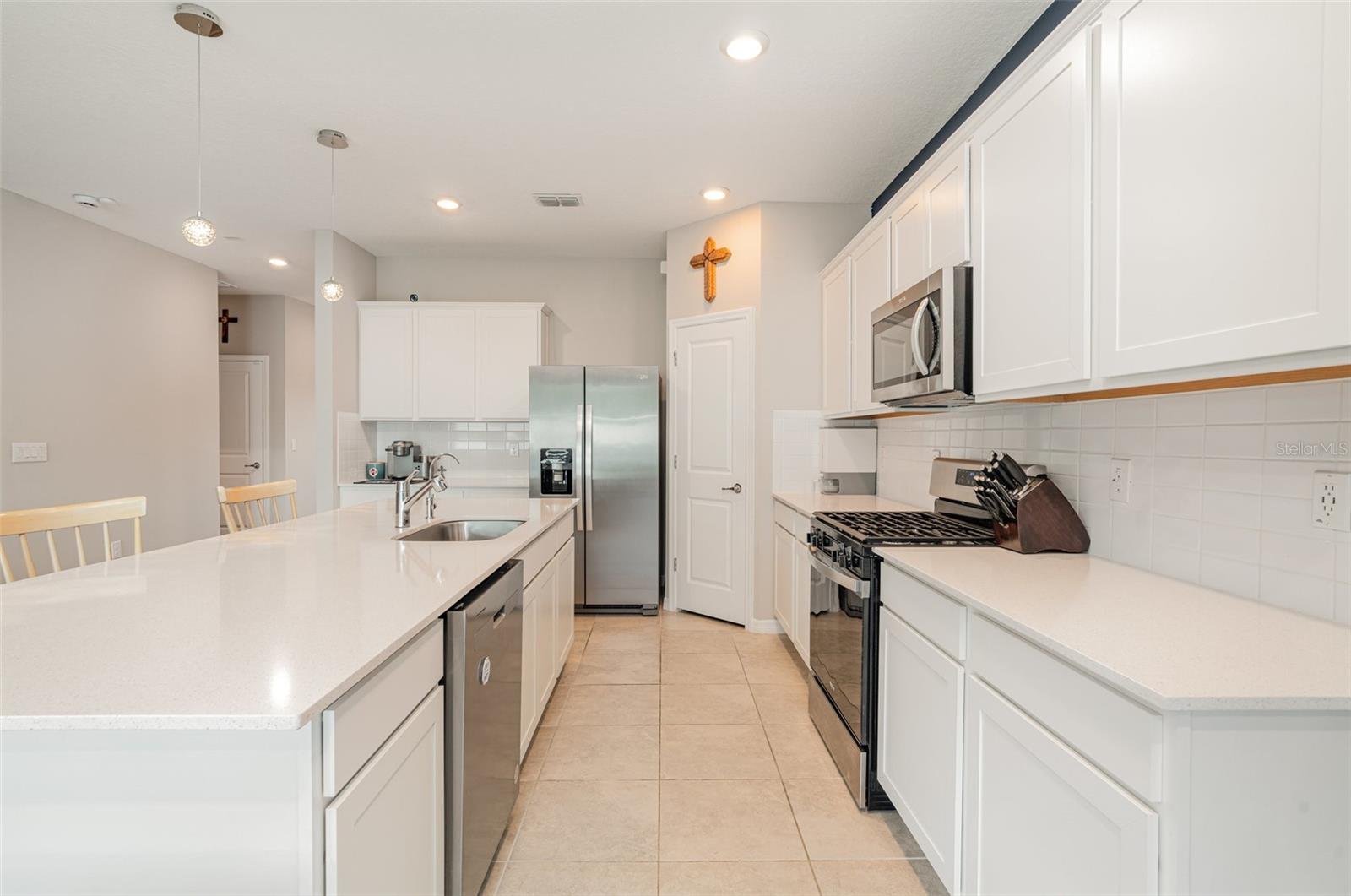 Image 4 of 26 For 3110 61st Drive E