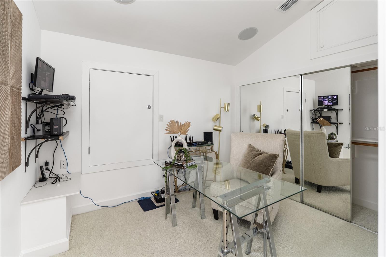 Image 23 of 99 For 709 Key Royale Drive