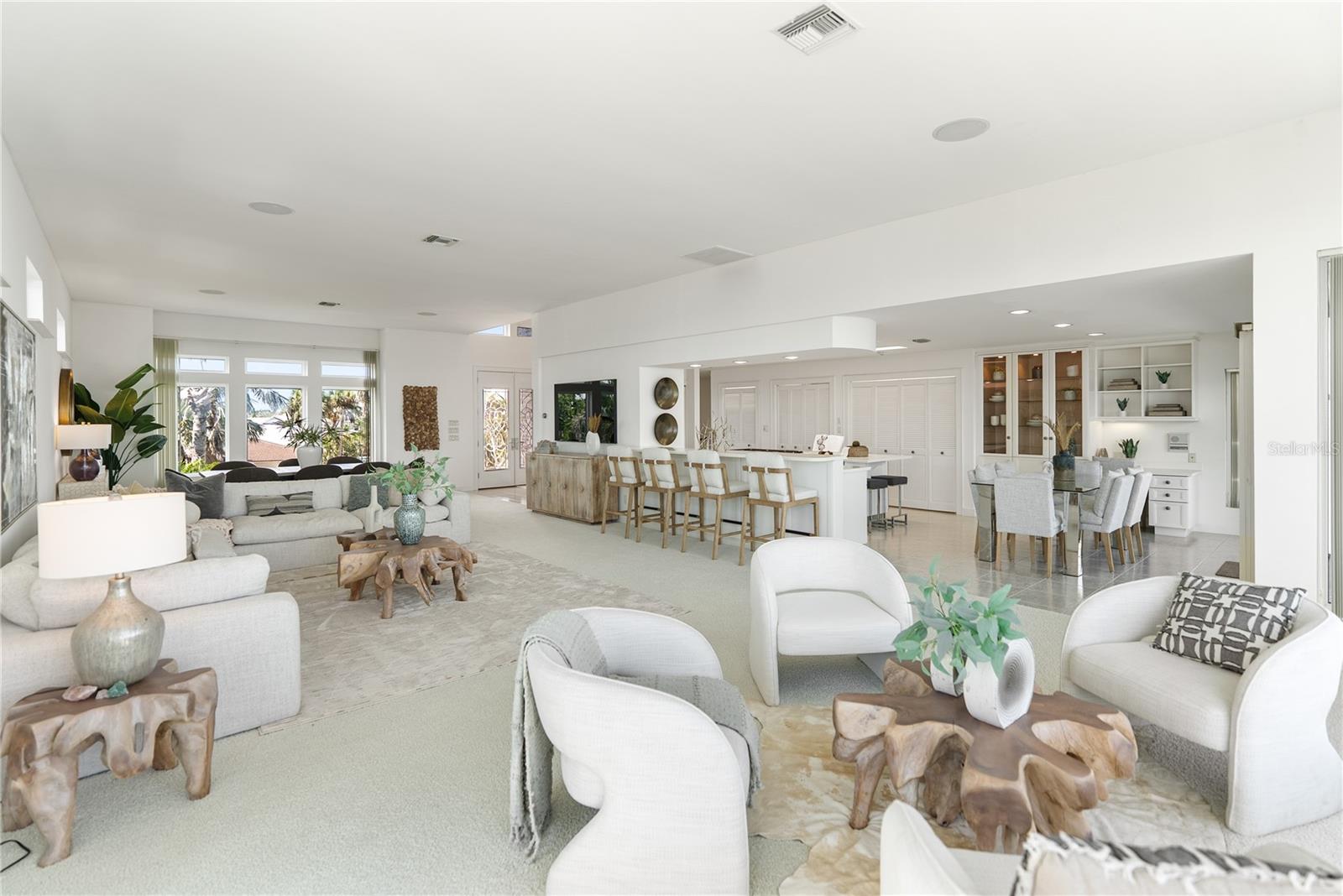 Image 28 of 99 For 709 Key Royale Drive