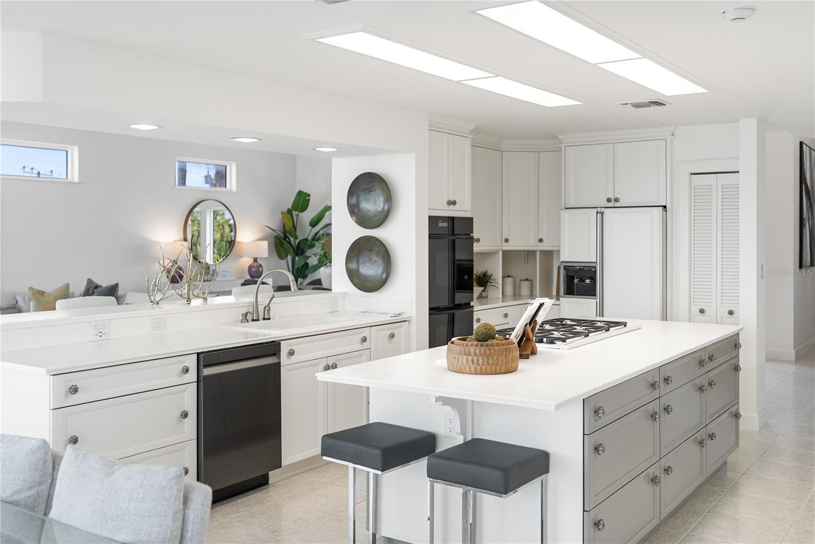Image 47 of 99 For 709 Key Royale Drive