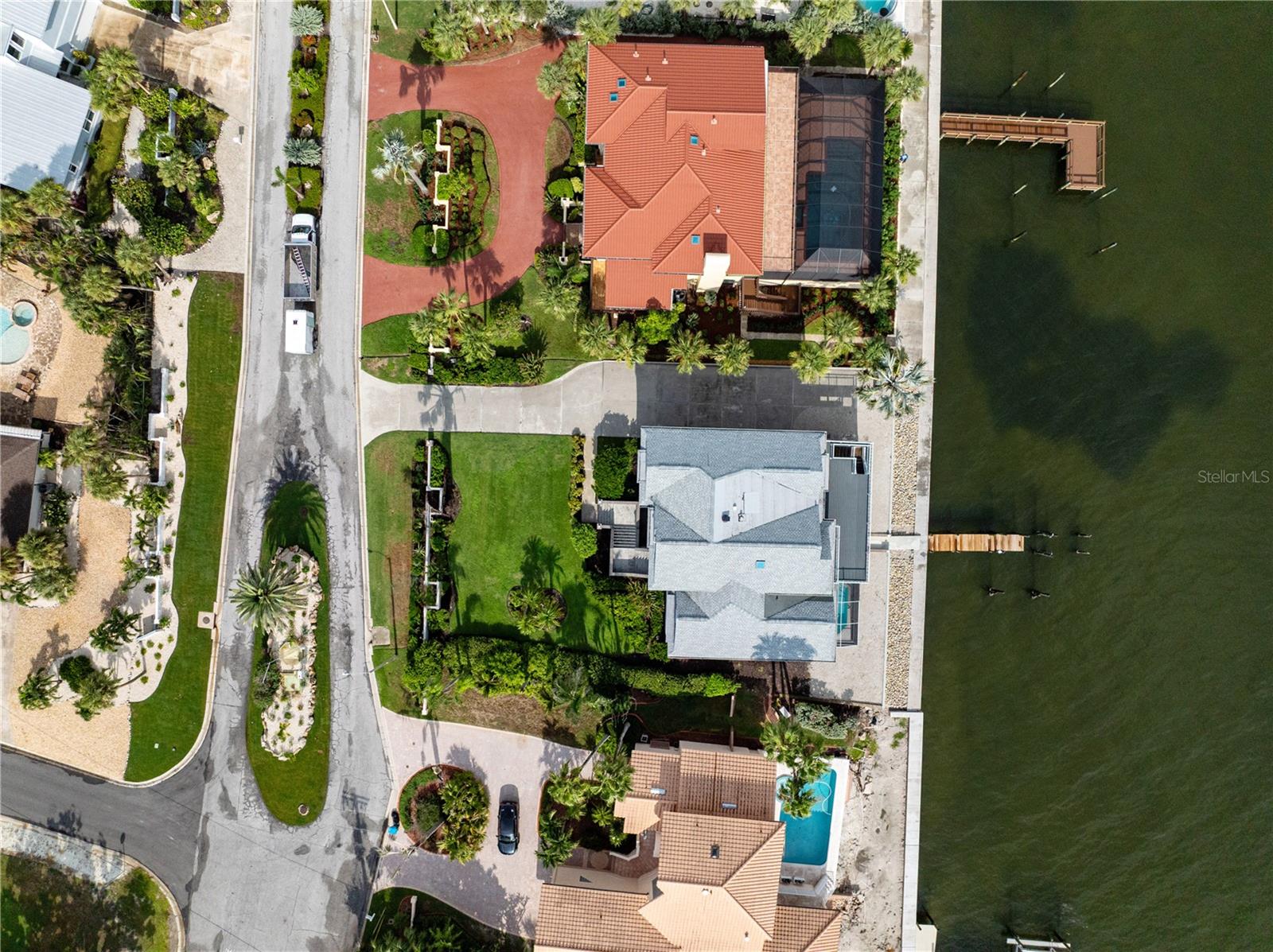 Image 7 of 99 For 709 Key Royale Drive