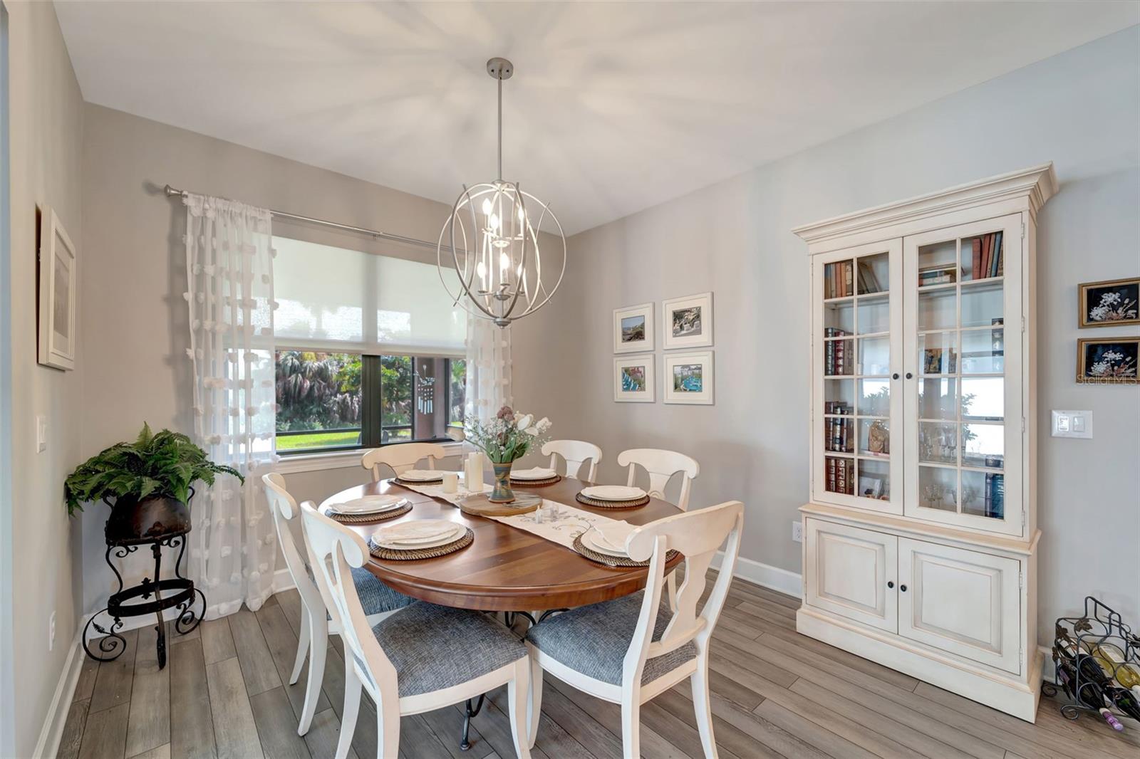 Image 14 of 50 For 12394 Marsh Pointe Road