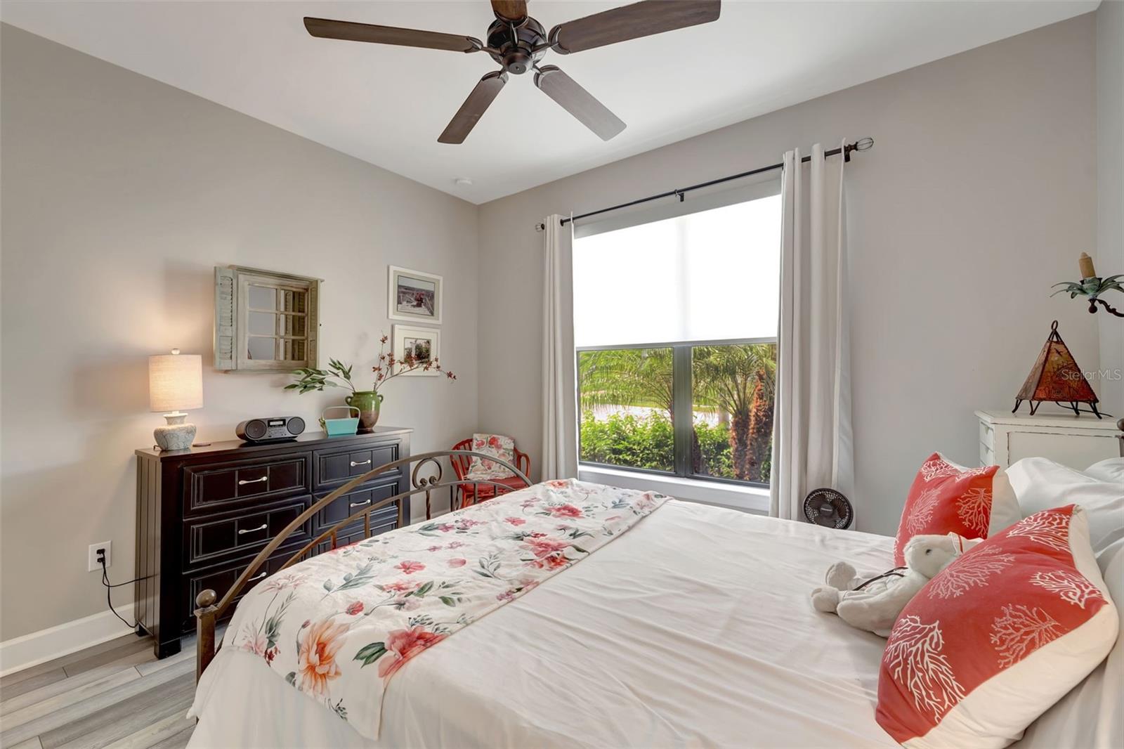 Image 17 of 50 For 12394 Marsh Pointe Road